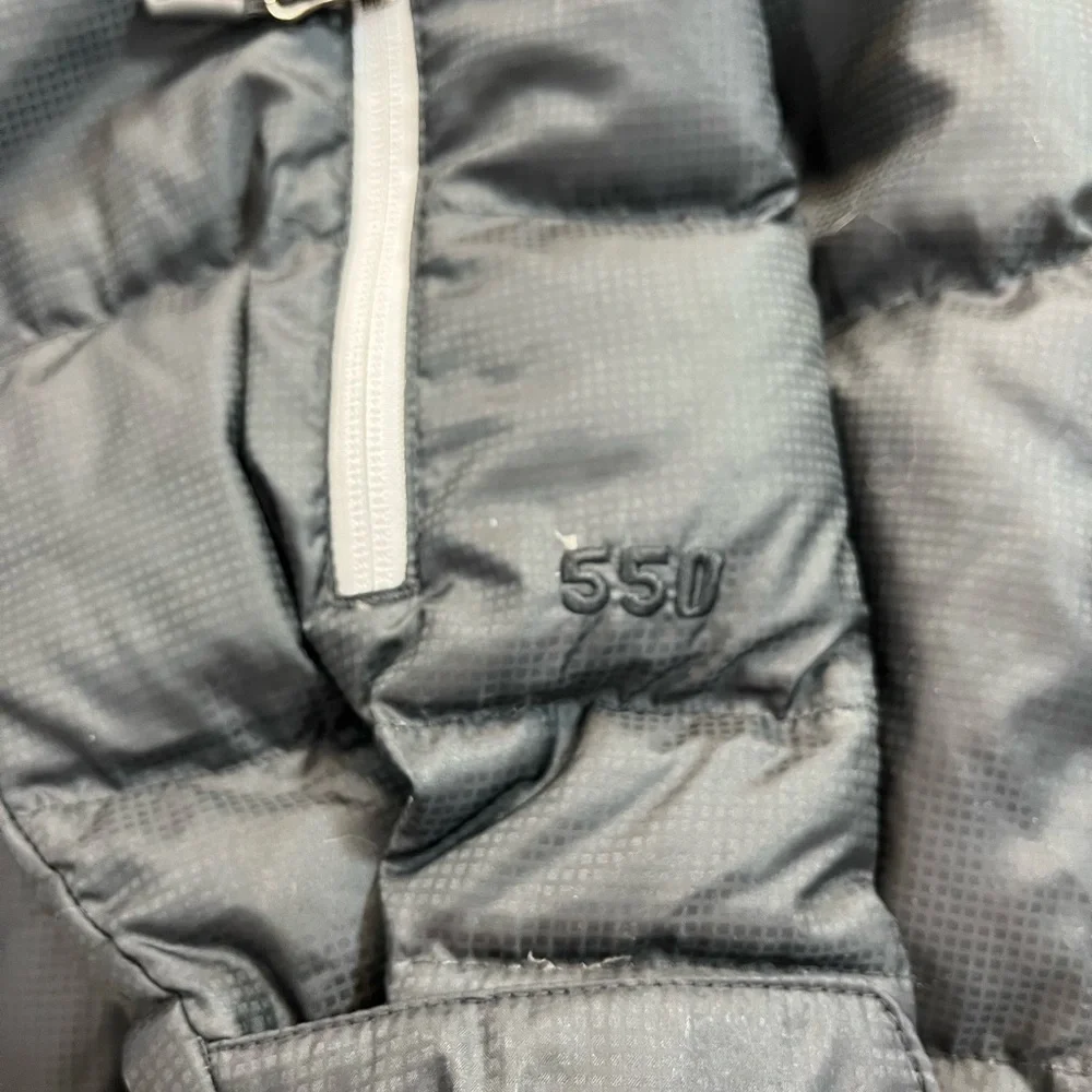The North Face 550 Puffer Jacket‎ Men's X-Large Full Zip Outdoors Puffy Black